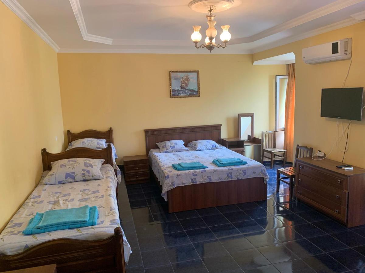 Guest House Rusalka Kobuleti Bagian luar foto