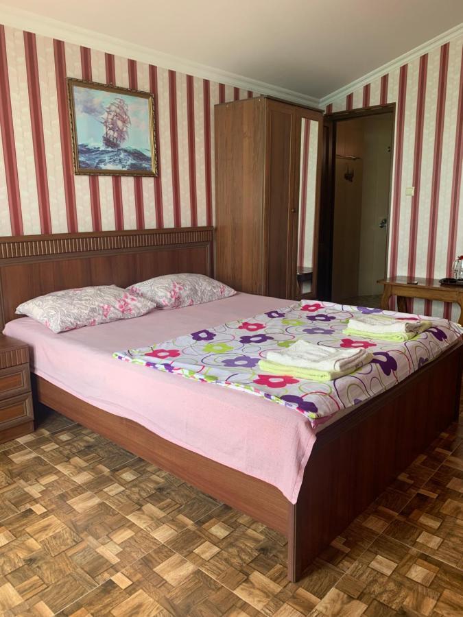 Guest House Rusalka Kobuleti Bagian luar foto