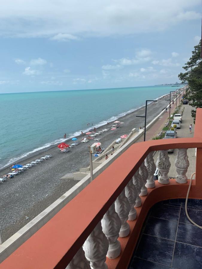 Guest House Rusalka Kobuleti Bagian luar foto