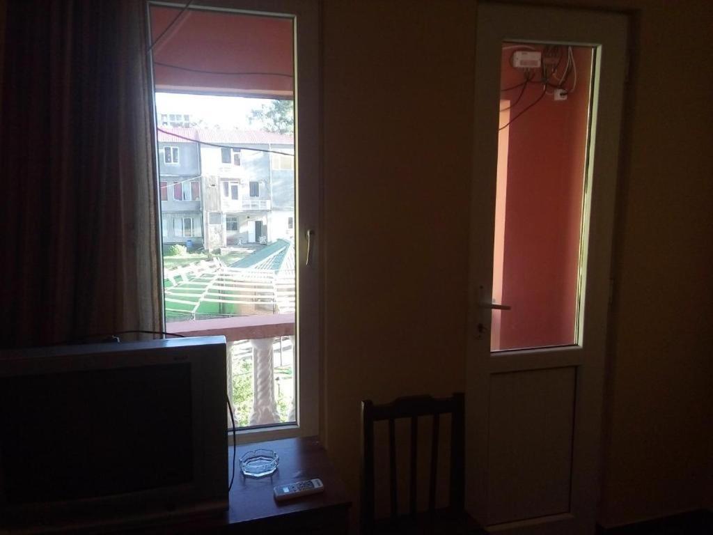 Guest House Rusalka Kobuleti Bagian luar foto