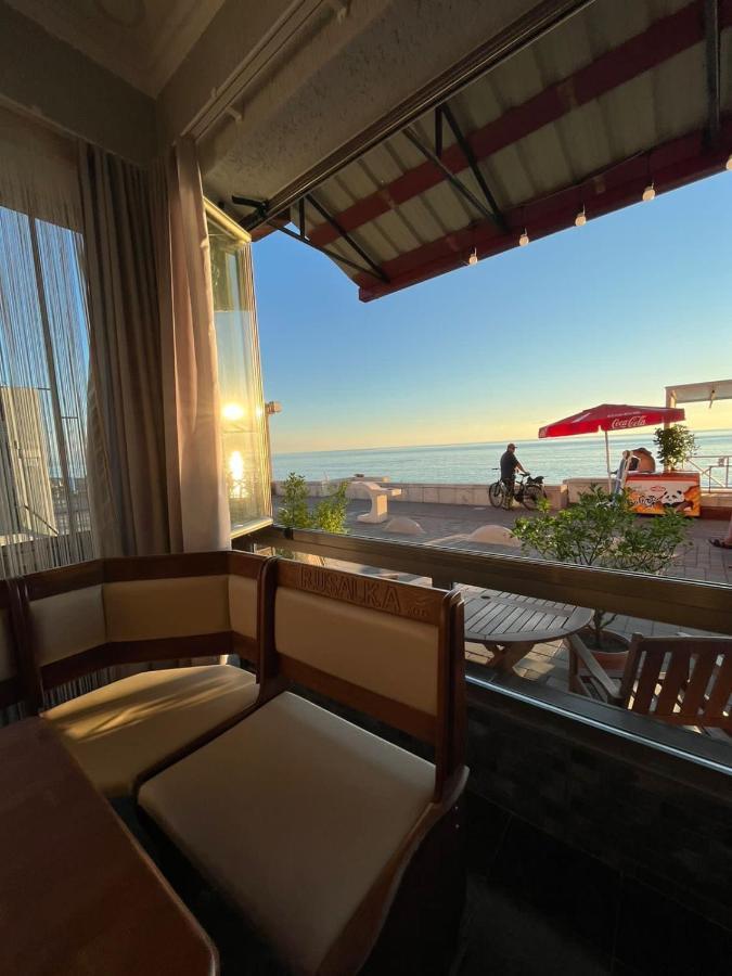 Guest House Rusalka Kobuleti Bagian luar foto