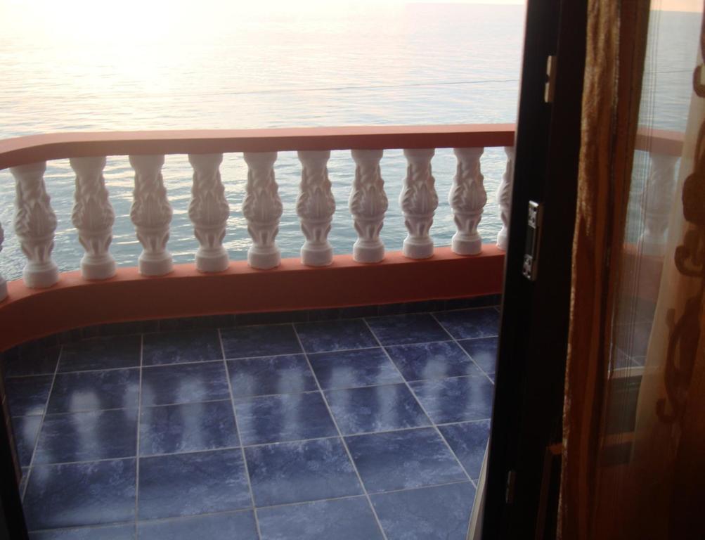 Guest House Rusalka Kobuleti Ruang foto